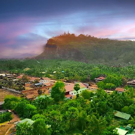 Family Batcave Homestay Battambang Eksteriør bilde