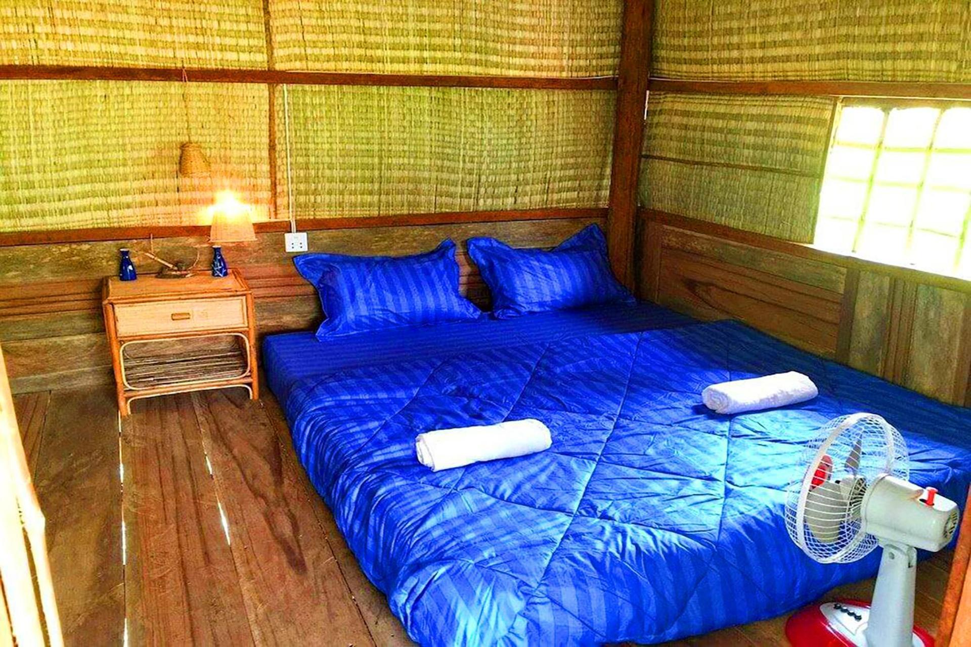 Family Batcave Homestay Battambang Eksteriør bilde