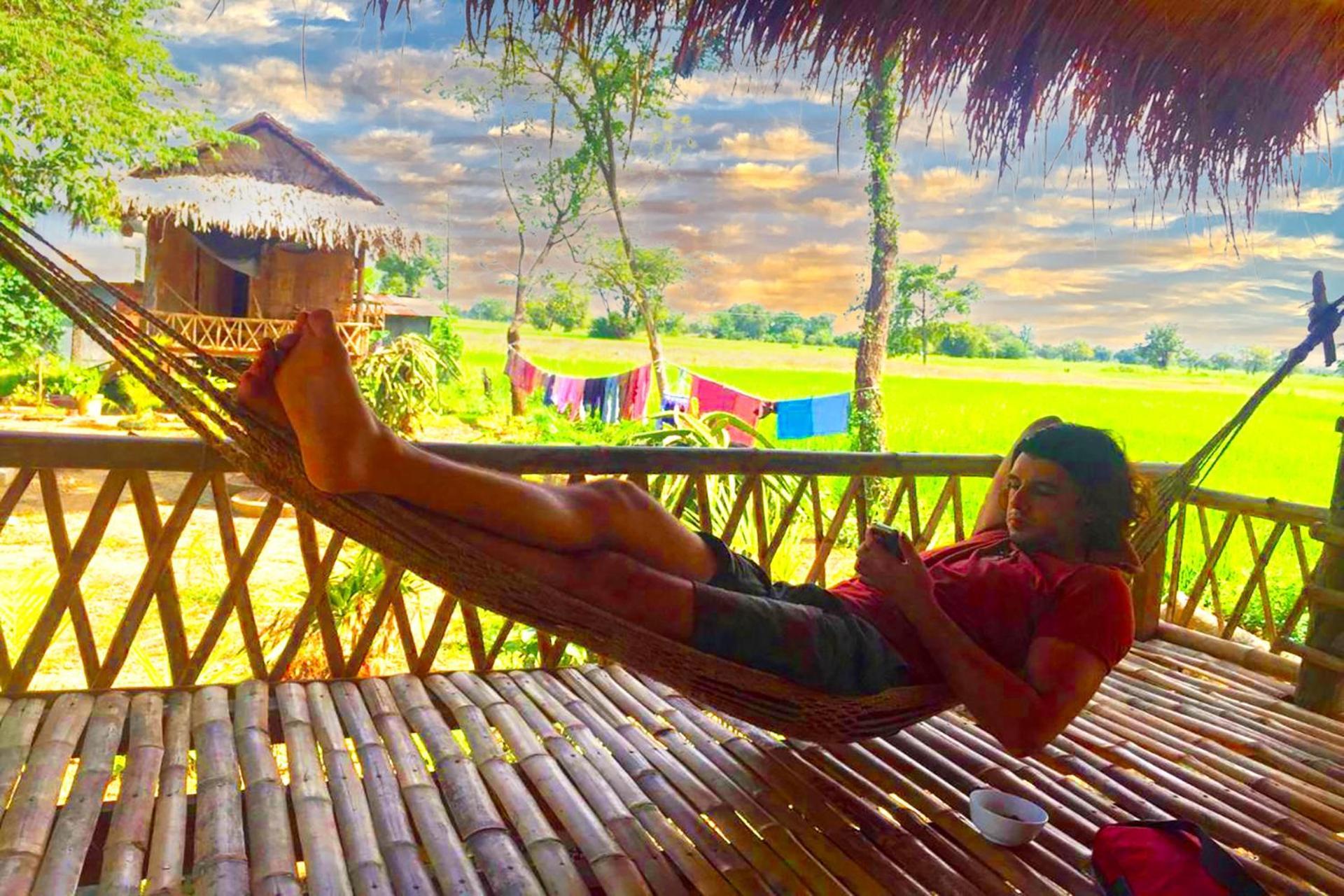 Family Batcave Homestay Battambang Eksteriør bilde