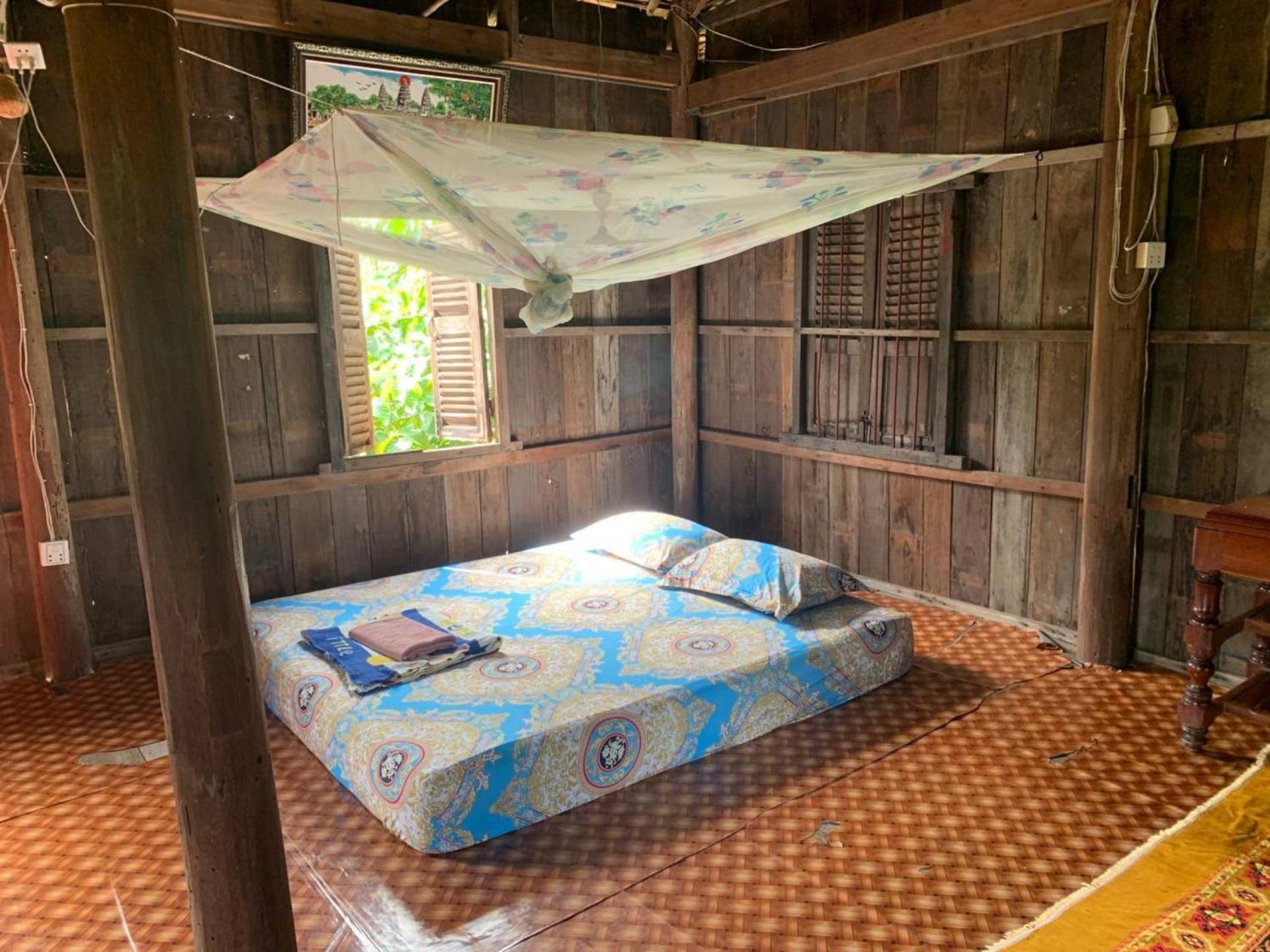Family Batcave Homestay Battambang Eksteriør bilde