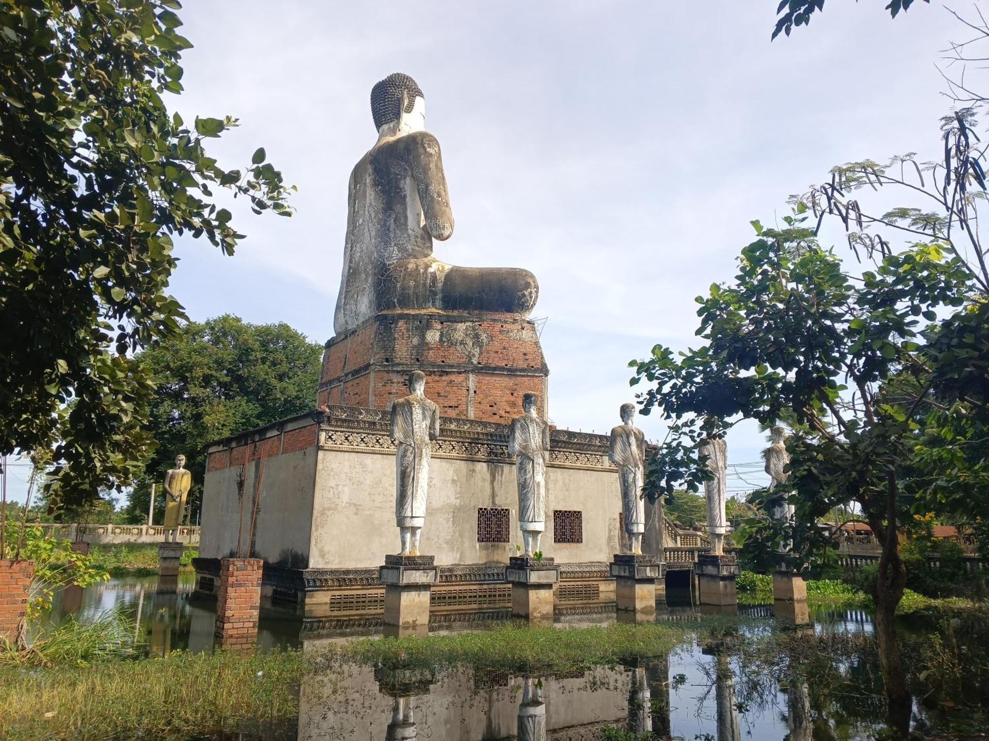 Family Batcave Homestay Battambang Eksteriør bilde