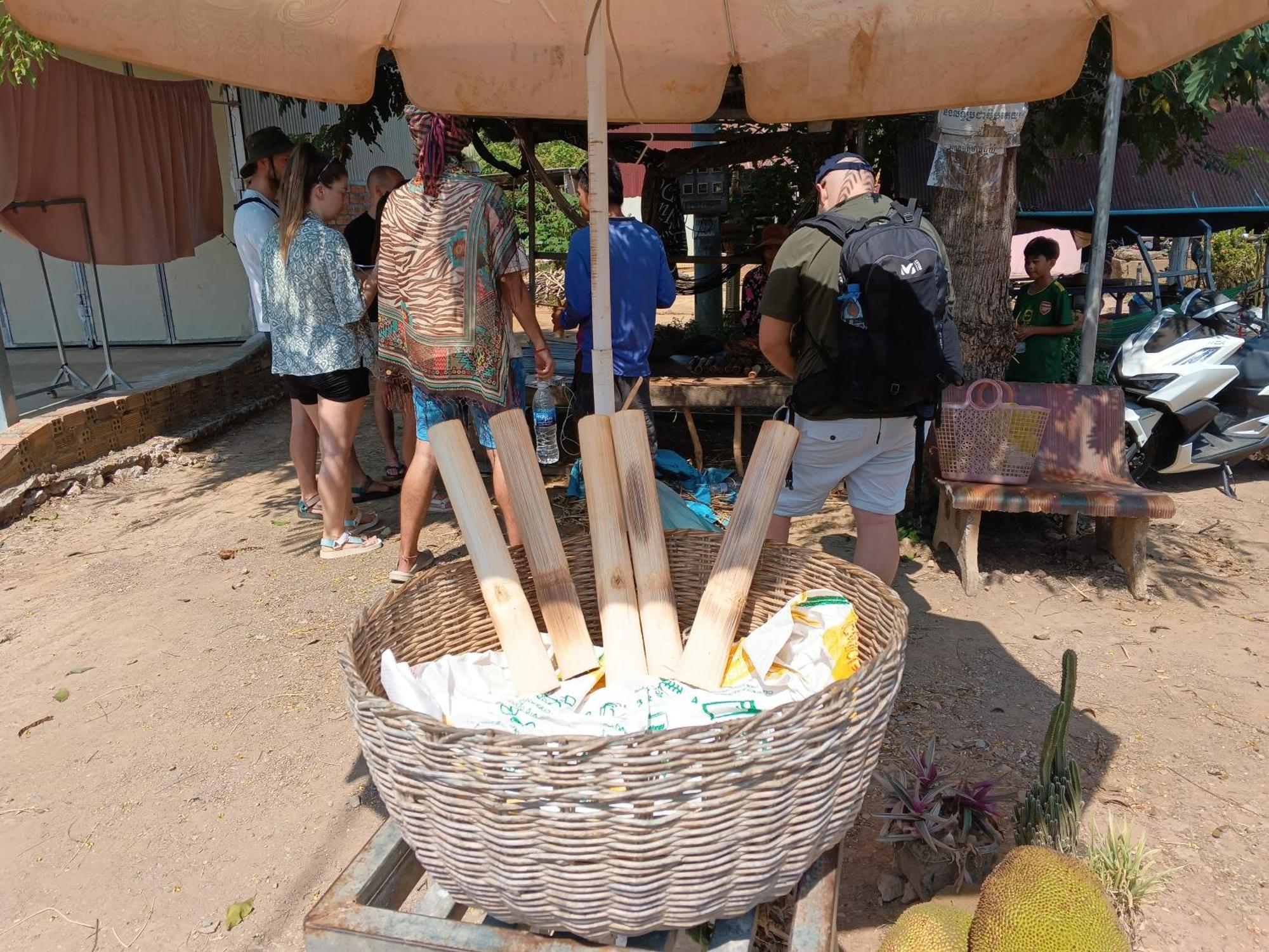 Family Batcave Homestay Battambang Eksteriør bilde