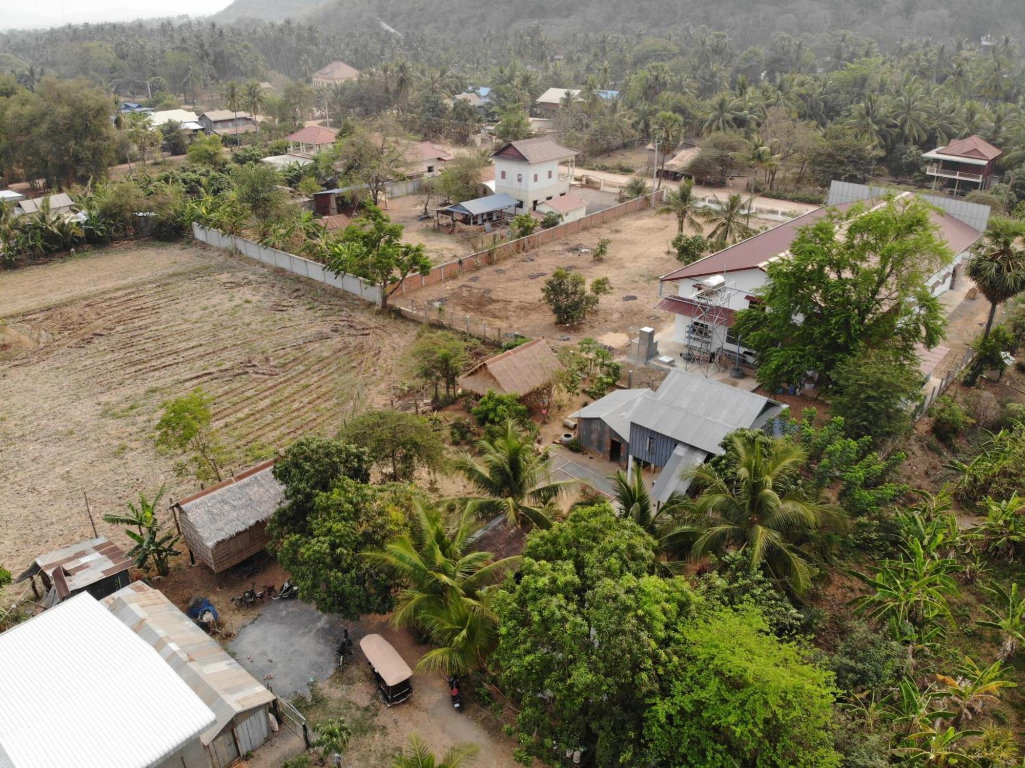 Family Batcave Homestay Battambang Eksteriør bilde